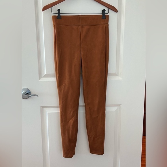 L'Agence Nini High Rise Cropped Pull-On Pant In Cognac - Picture 1 of 16